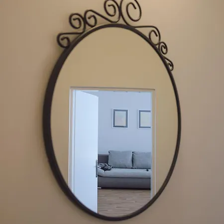 Apartment Krakovska 5 *