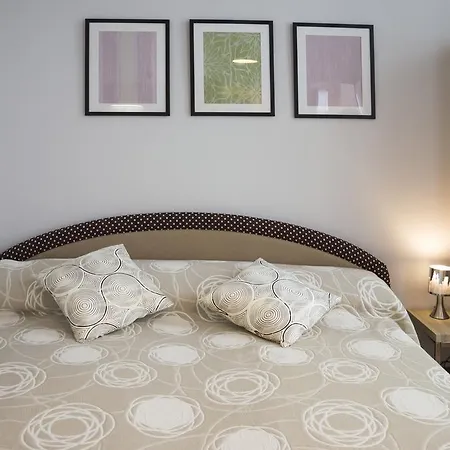 Krakovska 5 Apartament *