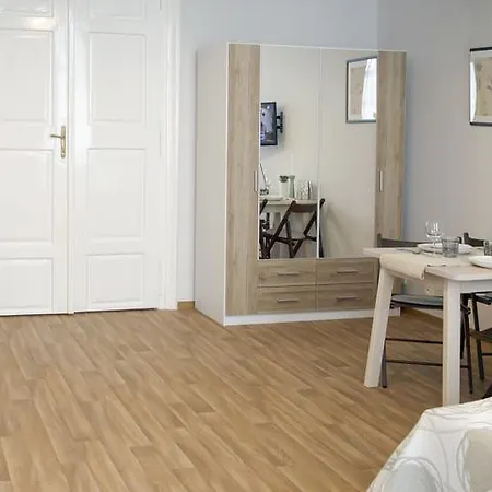 Krakovska 5 Apartament Praga