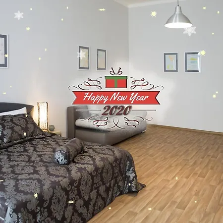 Апартаменты Krakovska 5 *